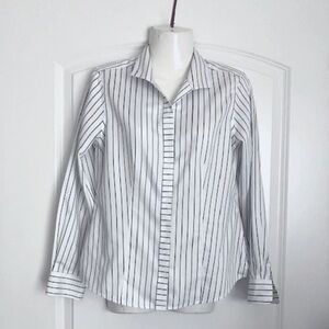 Foxcroft Heritage Women's White and Black Stripe Long Sleeve Shirt, Size 4P